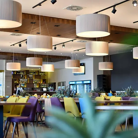 Hotel Nais-3